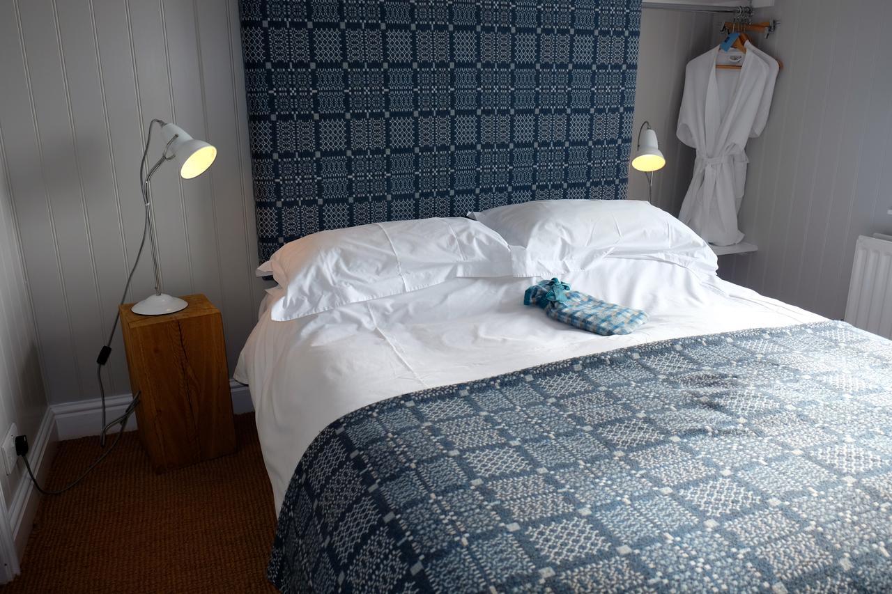 Harbourmaster Hotel أبيريرون المظهر الخارجي الصورة